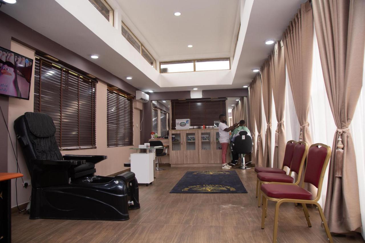 Oak Haven Hotel & Suites 포트하커트 외부 사진